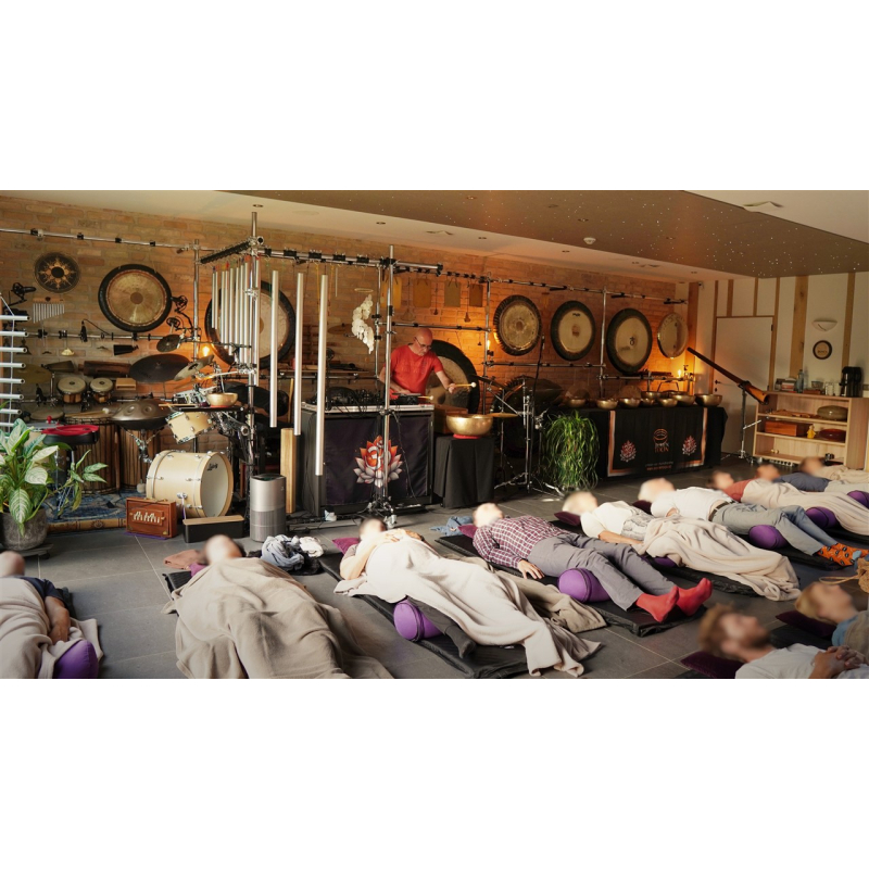 18/11 - Namiddagconcert 'Temple of the Singing Bowls' met koffie en thee - Torhout